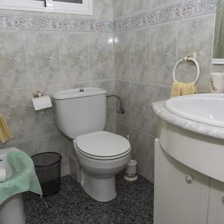Belgica, Esc-2, 4-8 Apartment *